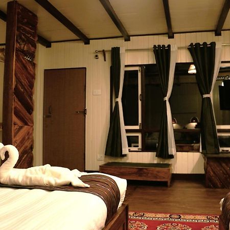 The Nettle And Fern Farmstay Pelling Extérieur photo