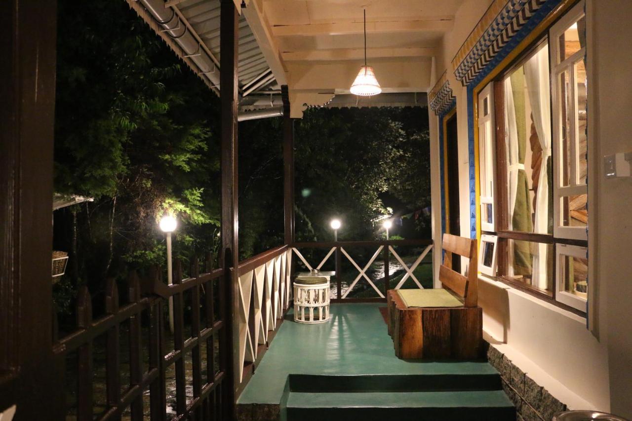 The Nettle And Fern Farmstay Pelling Extérieur photo