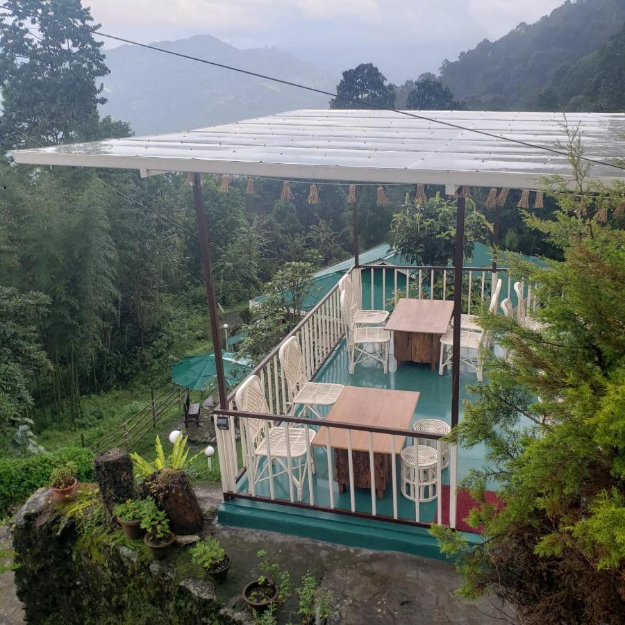 The Nettle And Fern Farmstay Pelling Extérieur photo