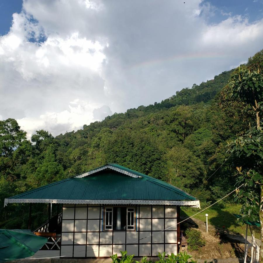 The Nettle And Fern Farmstay Pelling Extérieur photo